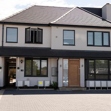 Walnut Flats-F4, 2-Bedroom With Ensuite - Parking, Netflix, Wifi - Close To Oxford, Bicester & Blenheim Palace Kidlington Εξωτερικό φωτογραφία